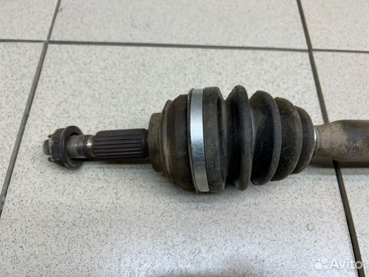 Полуось передняя левая Renault Logan K7MA812 1