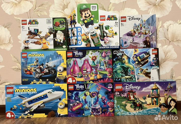 Lego Super Mario. Trolls. Disney Princess