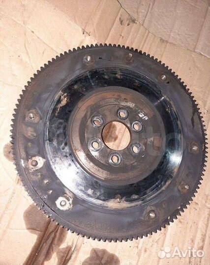 Маховик Volkswagen Polo 4 2005 030105211