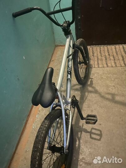 Трюковой велосипед bmx