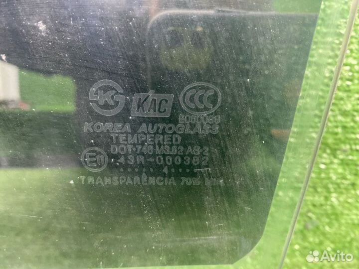 Стекло двери заднее левое Hyundai Elantra 3 XD