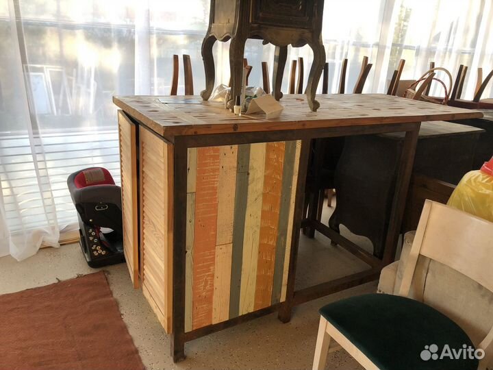 Барная стойка, ресепшен в стиле лофт