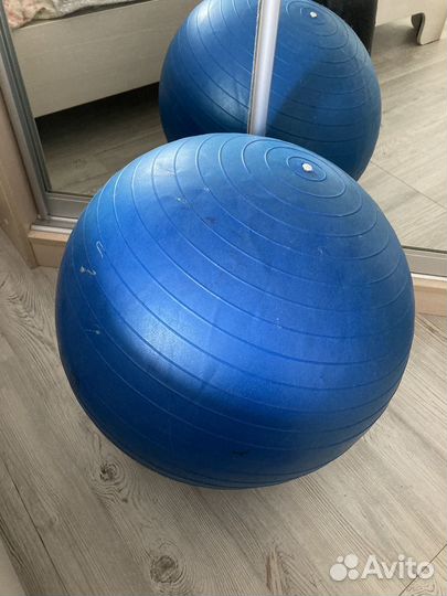 Гимнастический мяч фитбол