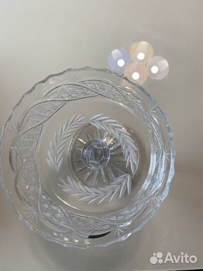 Хрустальная ваза для фруктов или конфет на ножке