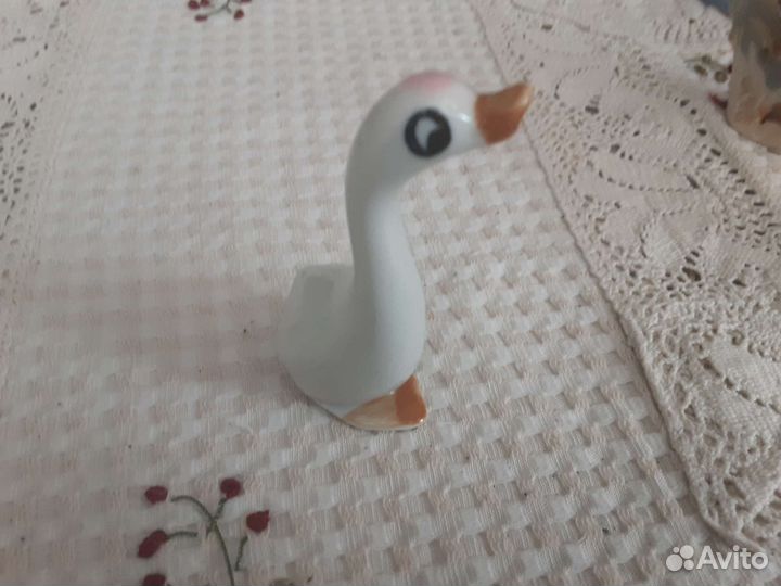 Фарфоровые статуэтки