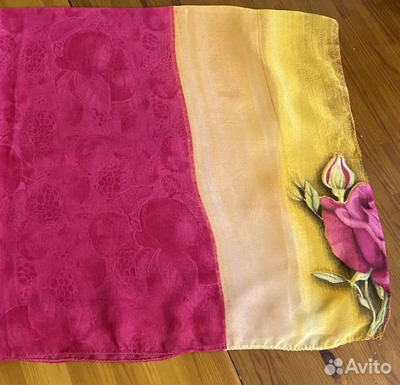 Платок шейный женский