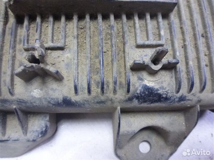 Абсорбер Peugeot 408 седан 10F 2012