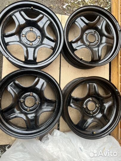 Штампованные диски r16