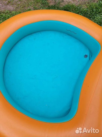 Игровой батут с сеткой + бассейн