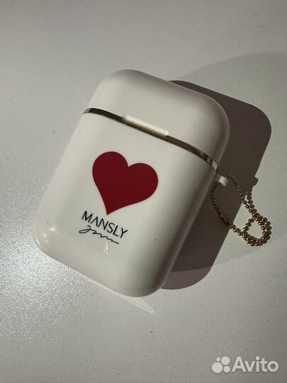 Помада красная новая чехол в форме наушников