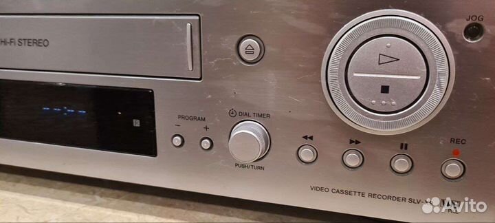 Видеомагнитофон