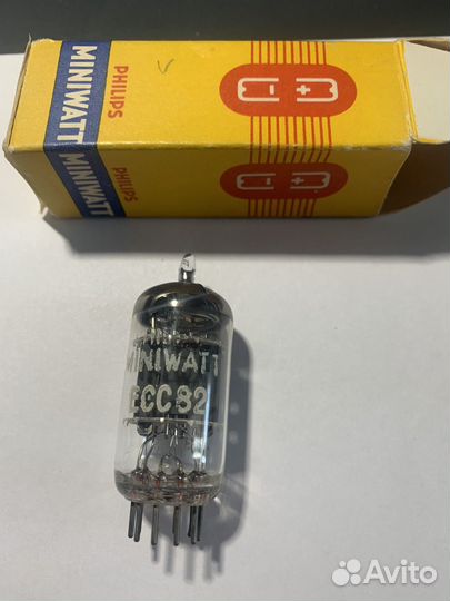 Радиолампа Philips miniwatt ECC 82