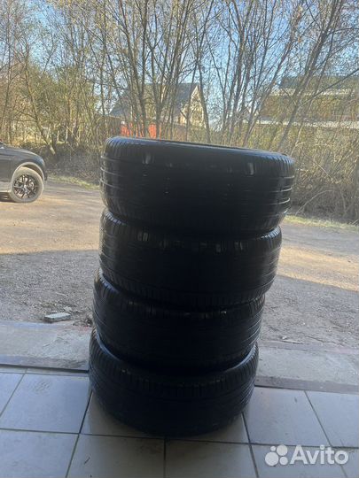 Pirelli Scorpion 255/45 R19 100V