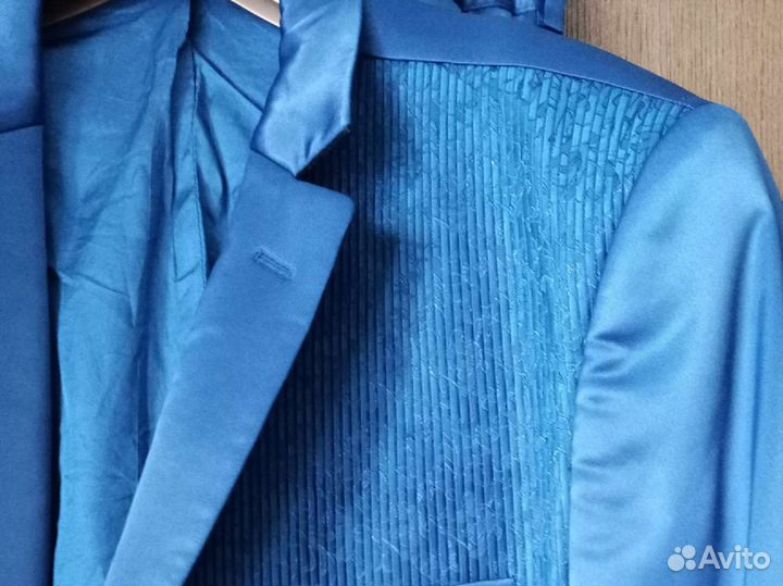 Костюм мужской