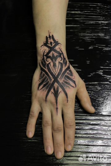 Татуировки. Тату-мастер