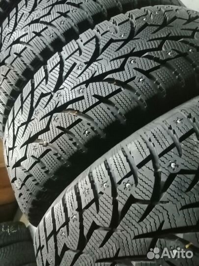 Toyo Observe G3-Ice 215/60 R17