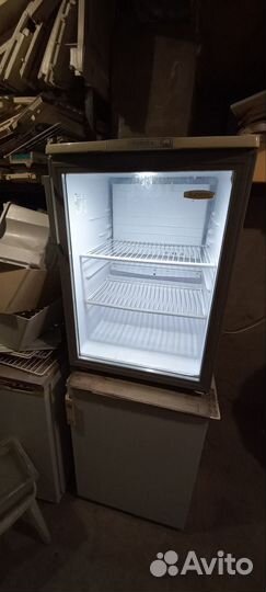 Холодильник витрина