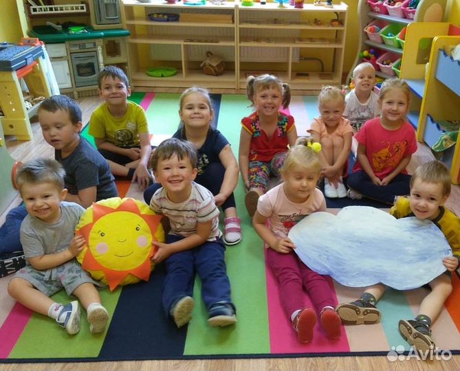 Помощник воспитателя в детский сад