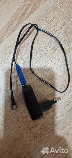 Аккумулятор 3.7v с зарядкой