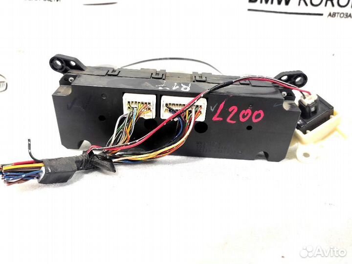 Блок управления печки (2006-2016) Mitsubishi L200