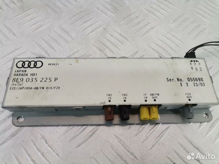 Усилитель антенны Audi A4 B6 2003 8E9035225Q