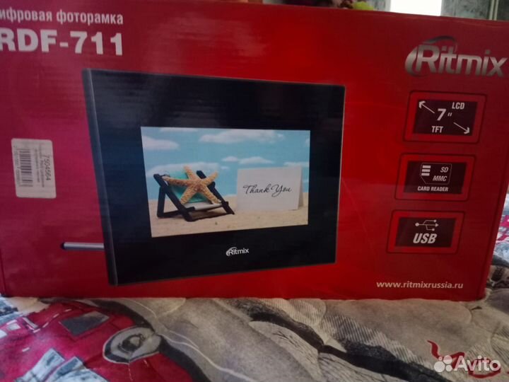 Цифровая фоторамка Ritmix RDF - 711