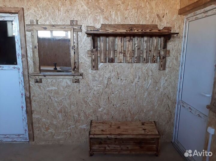 Вешалка из массива под старину