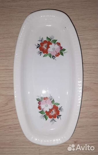 Блюда фарфор