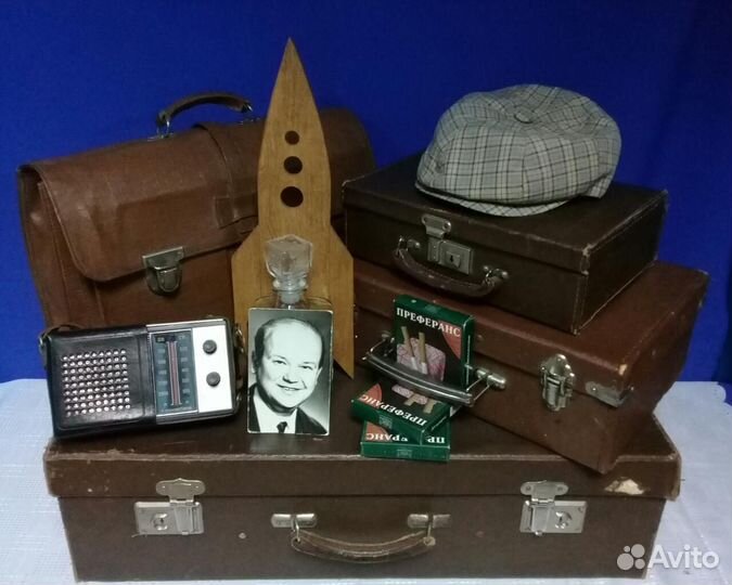 Чемодан винтажный, портфель, сумочка и т п и т д