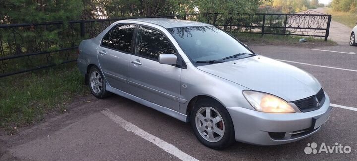 Mitsubishi Lancer 1.6 МТ, 2005, 336 000 км