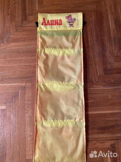 Кармашки на дверцу шкафчика в детском саду