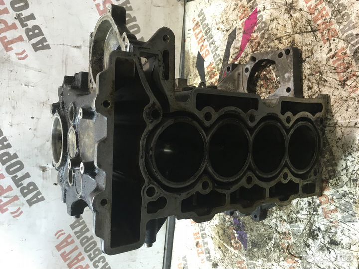 Пежо 3008 Блок двигателя