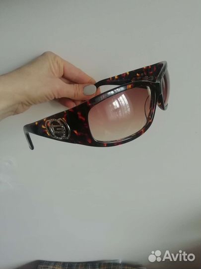 Солнцезащитные очки женские