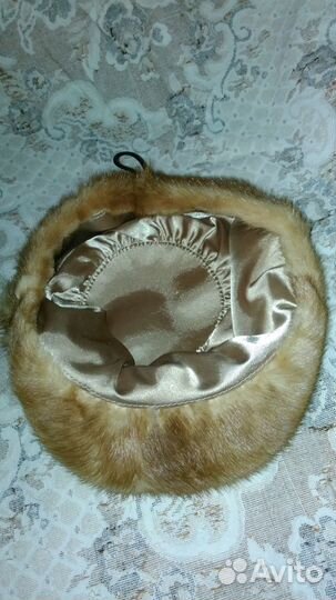 Берет женский норковый