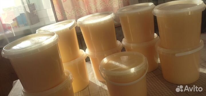 Натуральный деревенский мёд