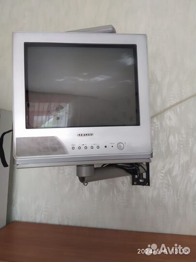 Телевизор