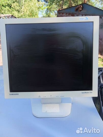 Монитор Samsung syncmaster 710n