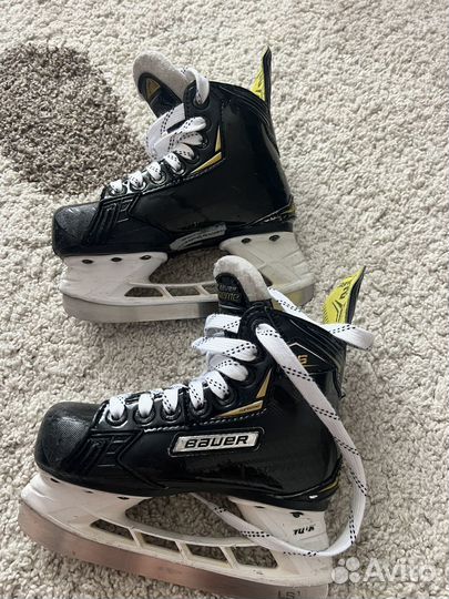 Коньки хоккейные bauer supreme