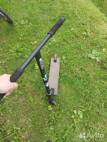 Трюковой самокат hipe