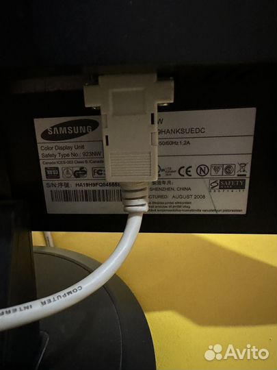 Монитор Samsung Syncmaster 932nw