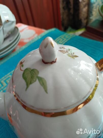 Предметы от сервиза Сирень Дулево