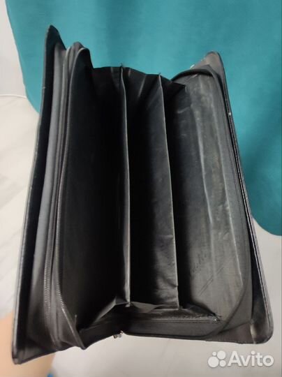 Кожаная папка для документов