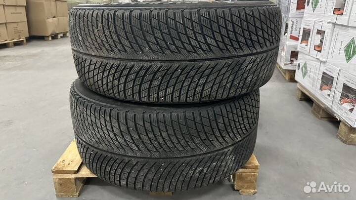 Michelin Pilot Alpin 5 275/45 R21 и 315/40 R21