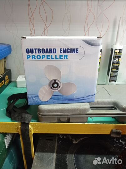 Винт на лодочный мотор 9.8