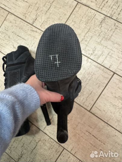 Стрипы тройки 37