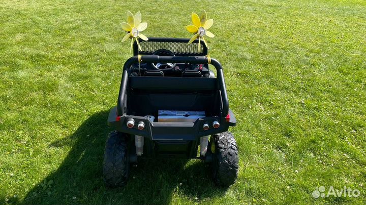 Детский электромобиль Mercedes-Benz Unimog