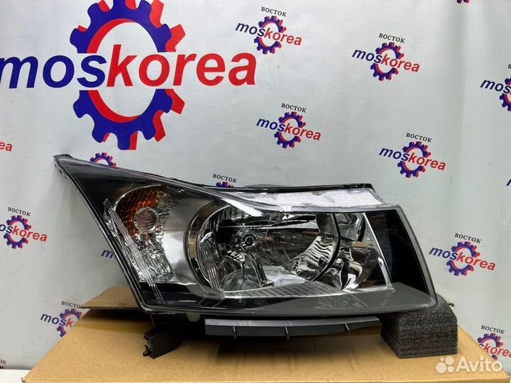 Фара передняя правая Chevrolet Cruze 2009-2014