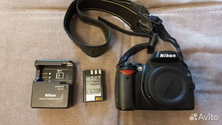 Зеркальный фотоаппарат nikon d40