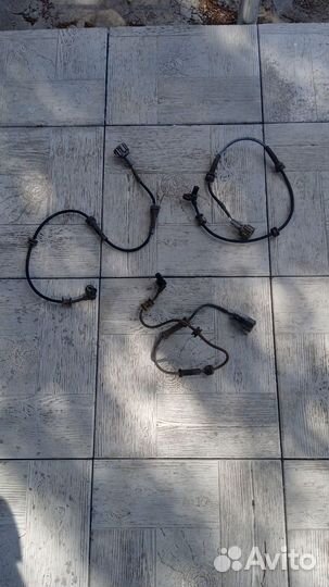 Датчик авс передний нисан навара