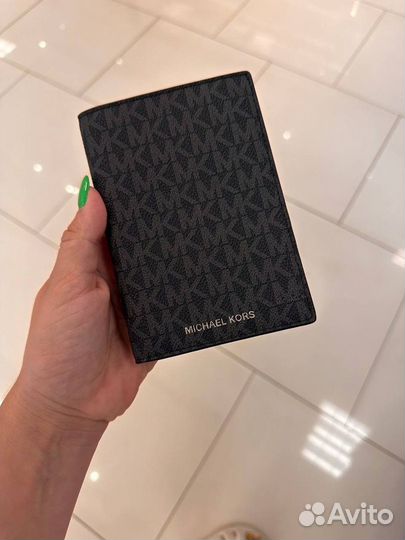 Обложка мужская michael Kors,оригинал